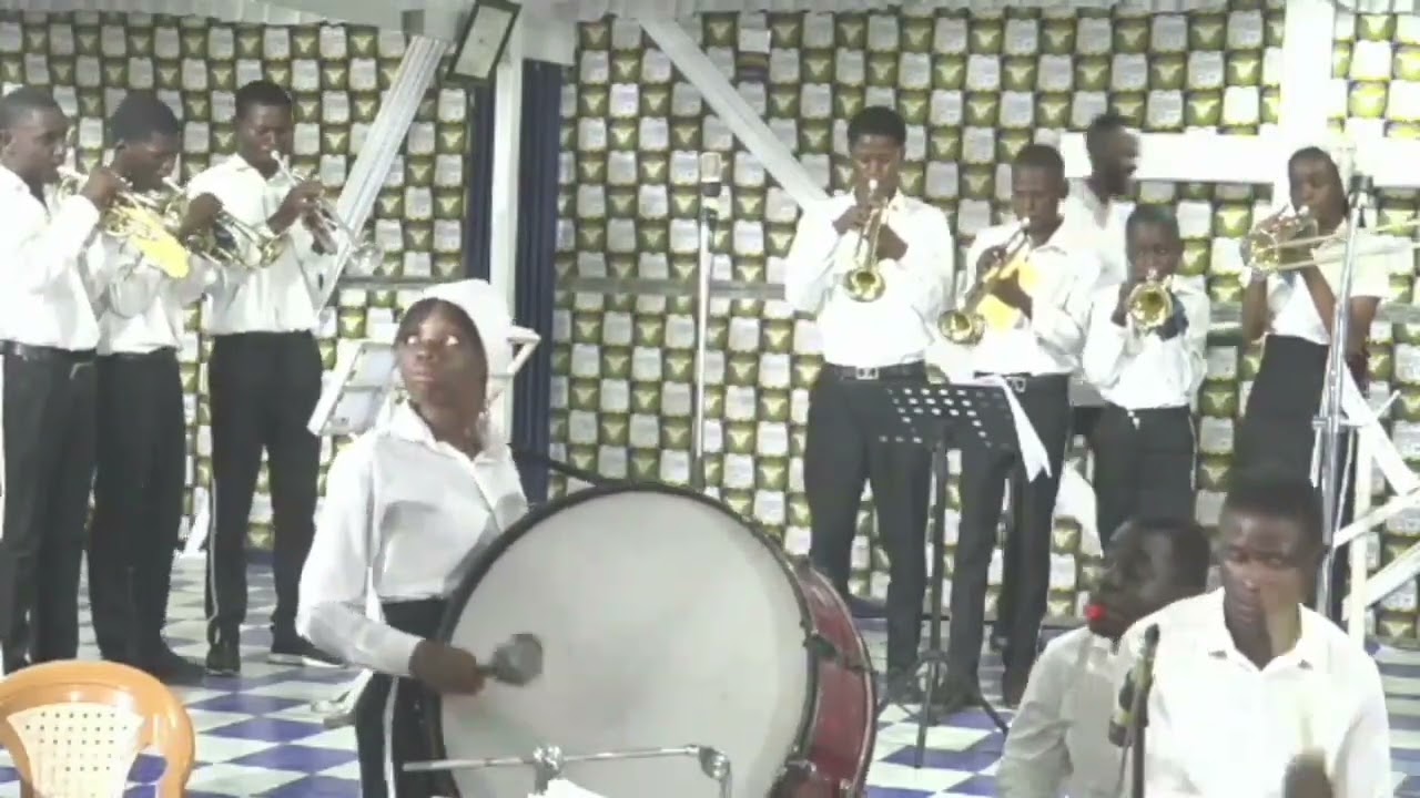 Je veux t'adorer Arr. by James Curnow KONGO/Ngamaba band ~ EEC