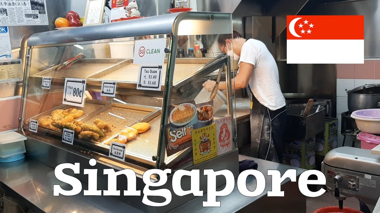 Pandan Butterfly Bun only at Chinatown - Singapore Street Food 2022