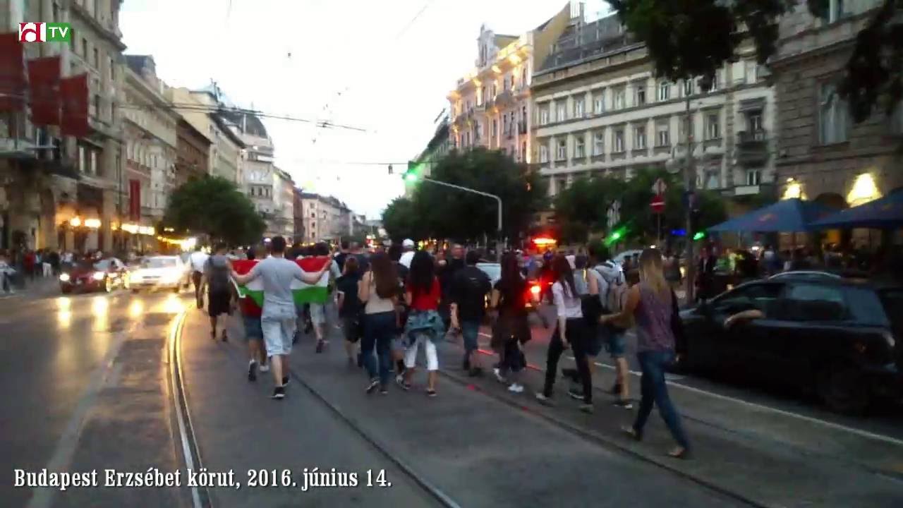 Magyarország - Ausztria 2:0! Magyar szurkolók az Erzsébet körúton 2016 06 14