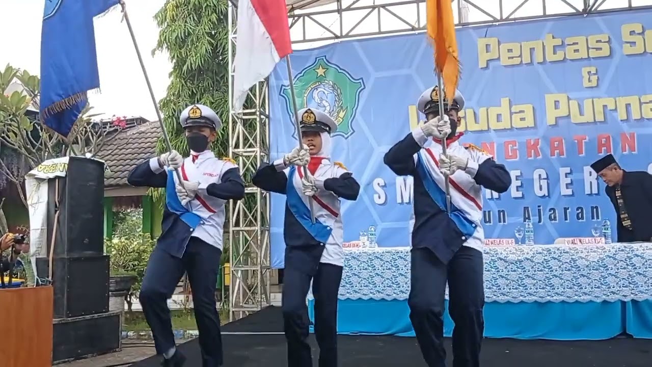 WISUDA PURNA WIDYA ANGKATAN XXXI SMP NEGERI 2 PORONG TAHUN 2021-2022