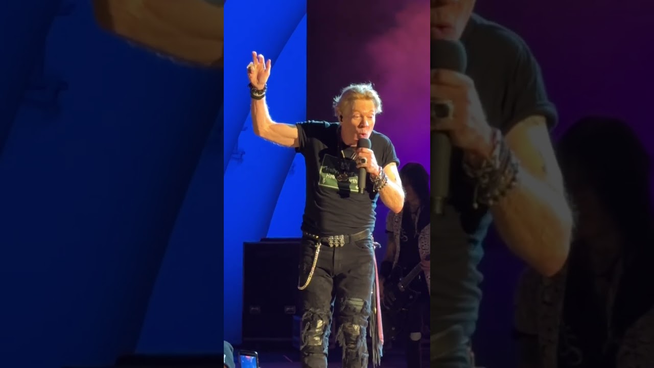 Experience Axl Rose&rsquo;s Emotional Performance of &lsquo;Estranged&rsquo; Live at the Hollywood Bowl!