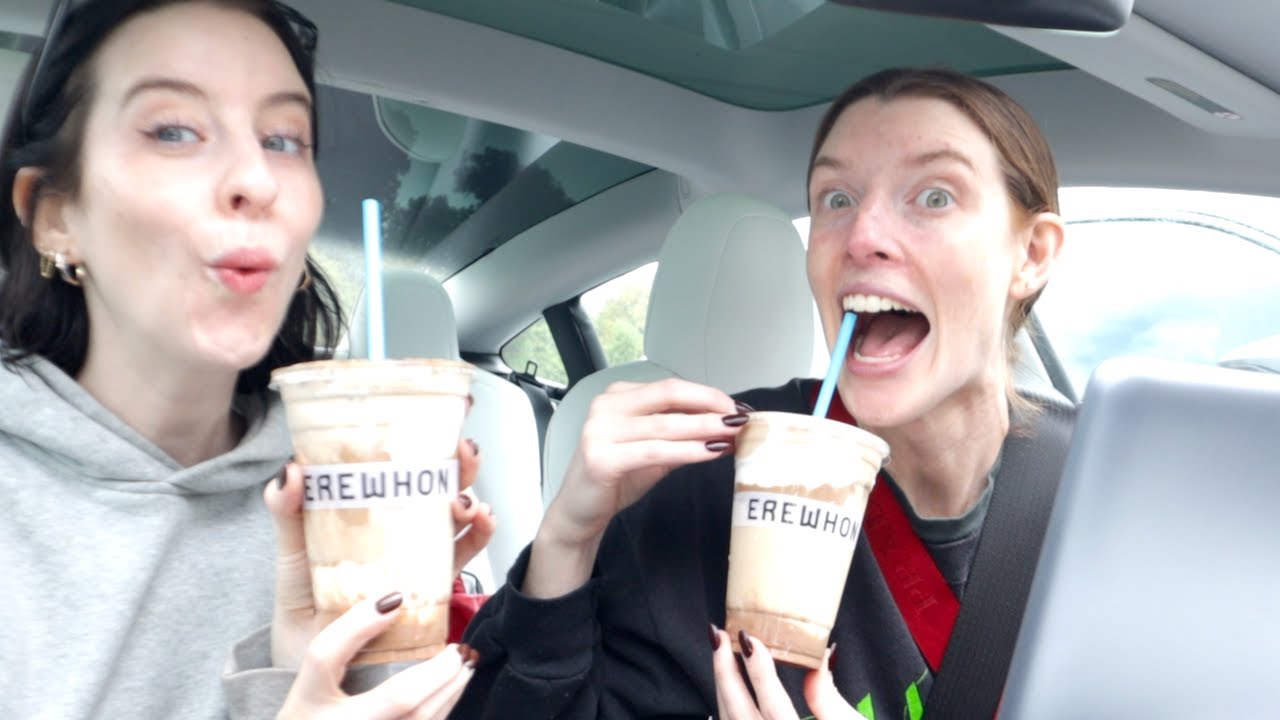 Пробую смузи Erewhon от Эммы Чемберлейн!