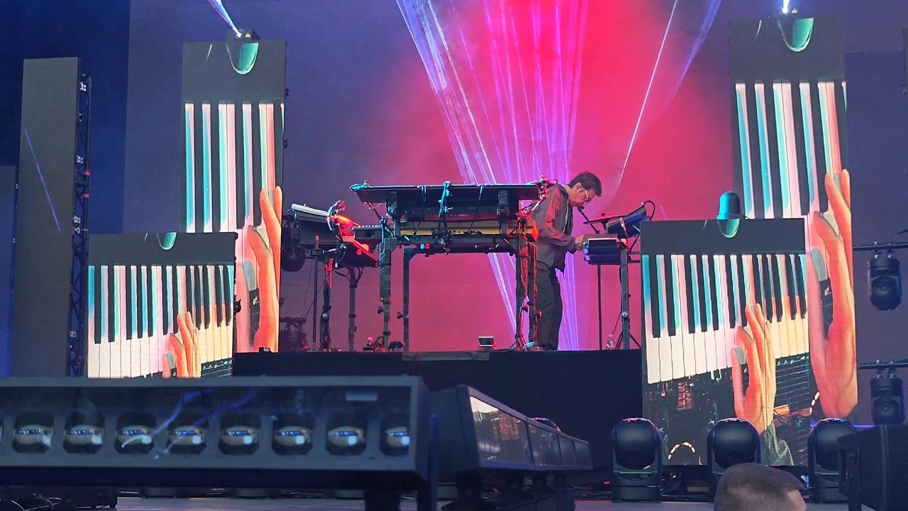 OXYGENE 2 - Jean-Michel Jarre (live in Stuttgart 11.7.2025)