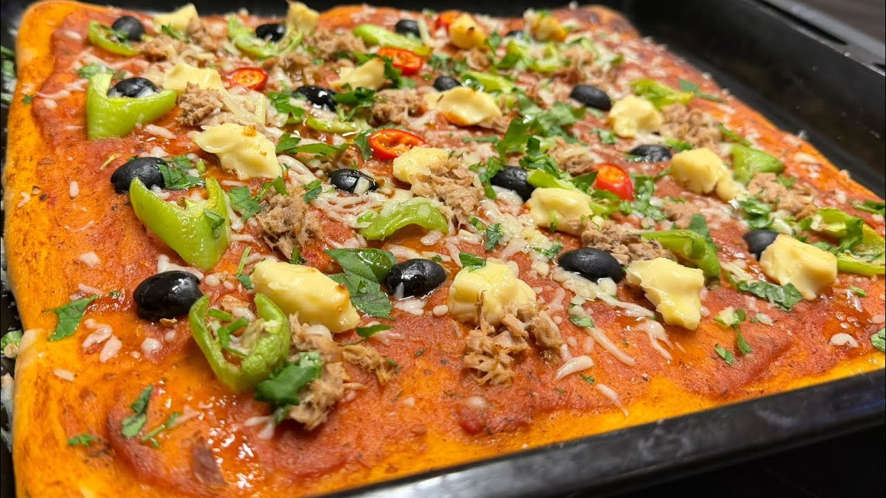 بيتزا كاري بمكون سري محرحرة ومڤرمشة راح تعتمدو عليها في رمضان 🌙 انشاءالله 