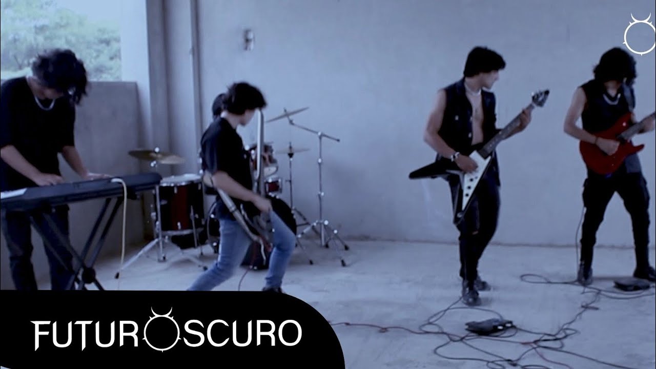Futuro Oscuro - El Túnel MV