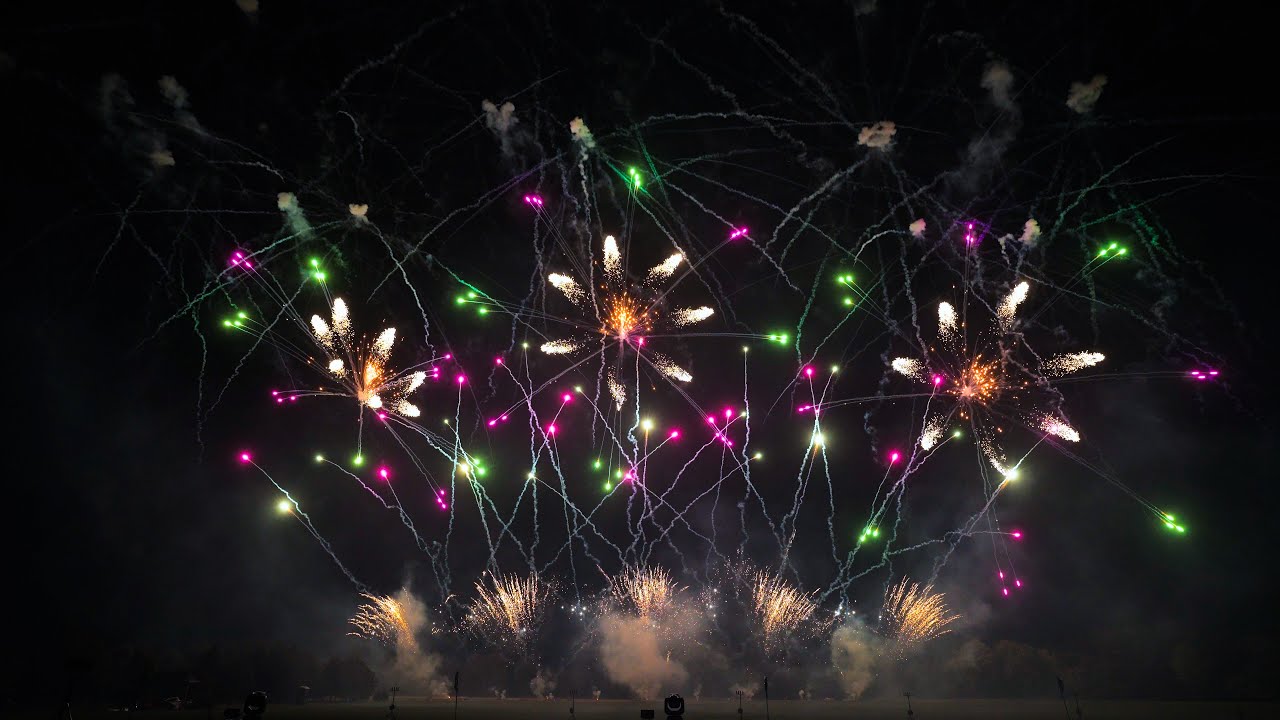 Hatfield Fireworks Champions Closing Display 2025 - Ashdown Fireworks
