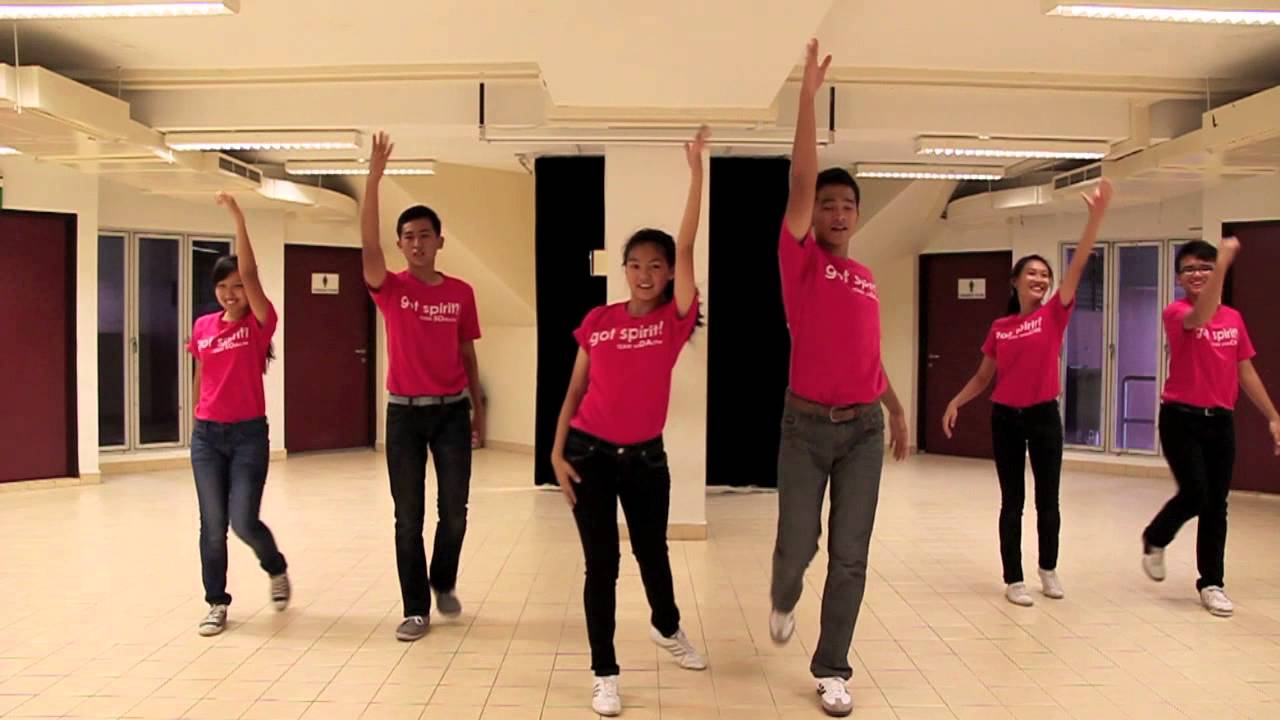 Hwa Chong Batch Dance 2013 - Live While We're Young