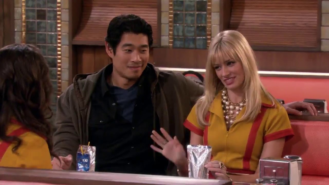 2 Broke Girls – And the One Night Stands clip4