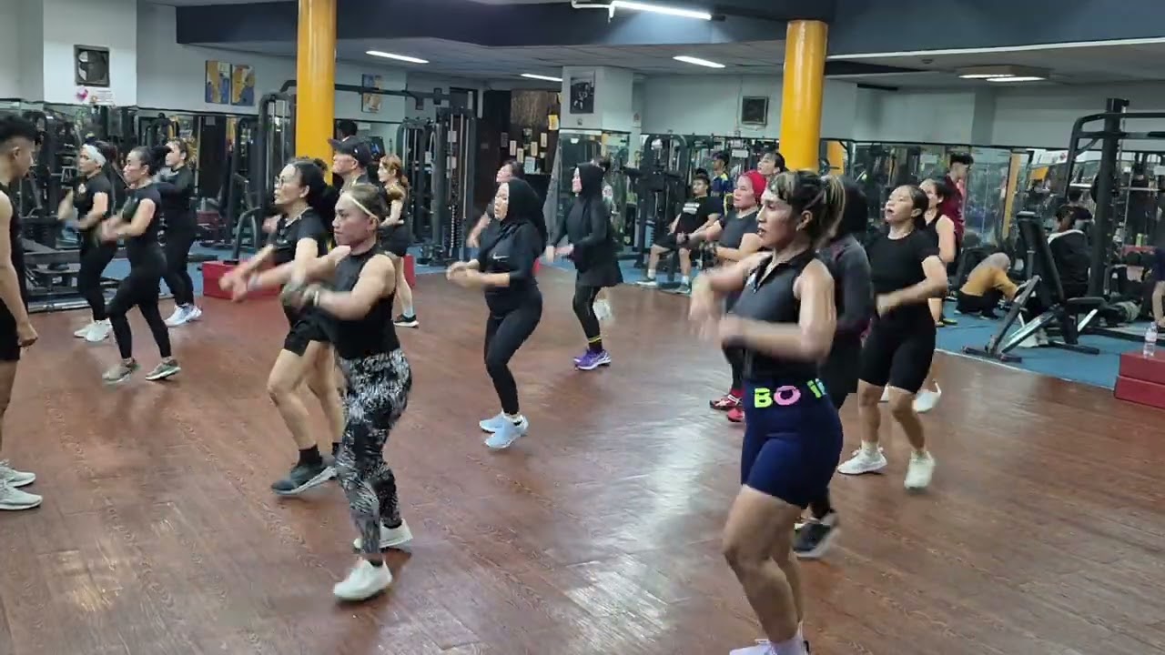 AEROBIC CLASS RIEZMAN 2025 | Bikasoga Bandung | Choreo by Riezman