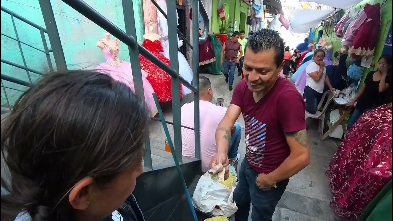 Mercado sur 2 y Centro comercial el AMATE
