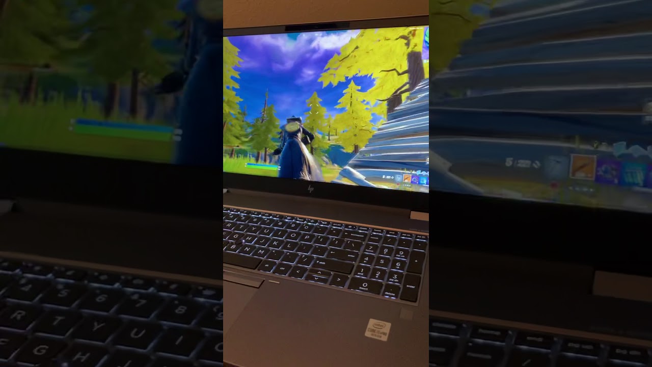 HP ZBook Fury 15 G7 RTX 3000 graphics (2020 model) - Fortnite gameplay