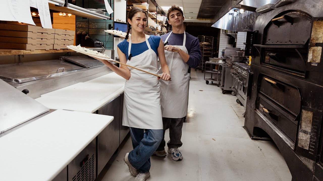 The Joffrey Ballet + Robert's Pizza and Dough Co = the ultimate holiday collaboration 🍕❄️✨