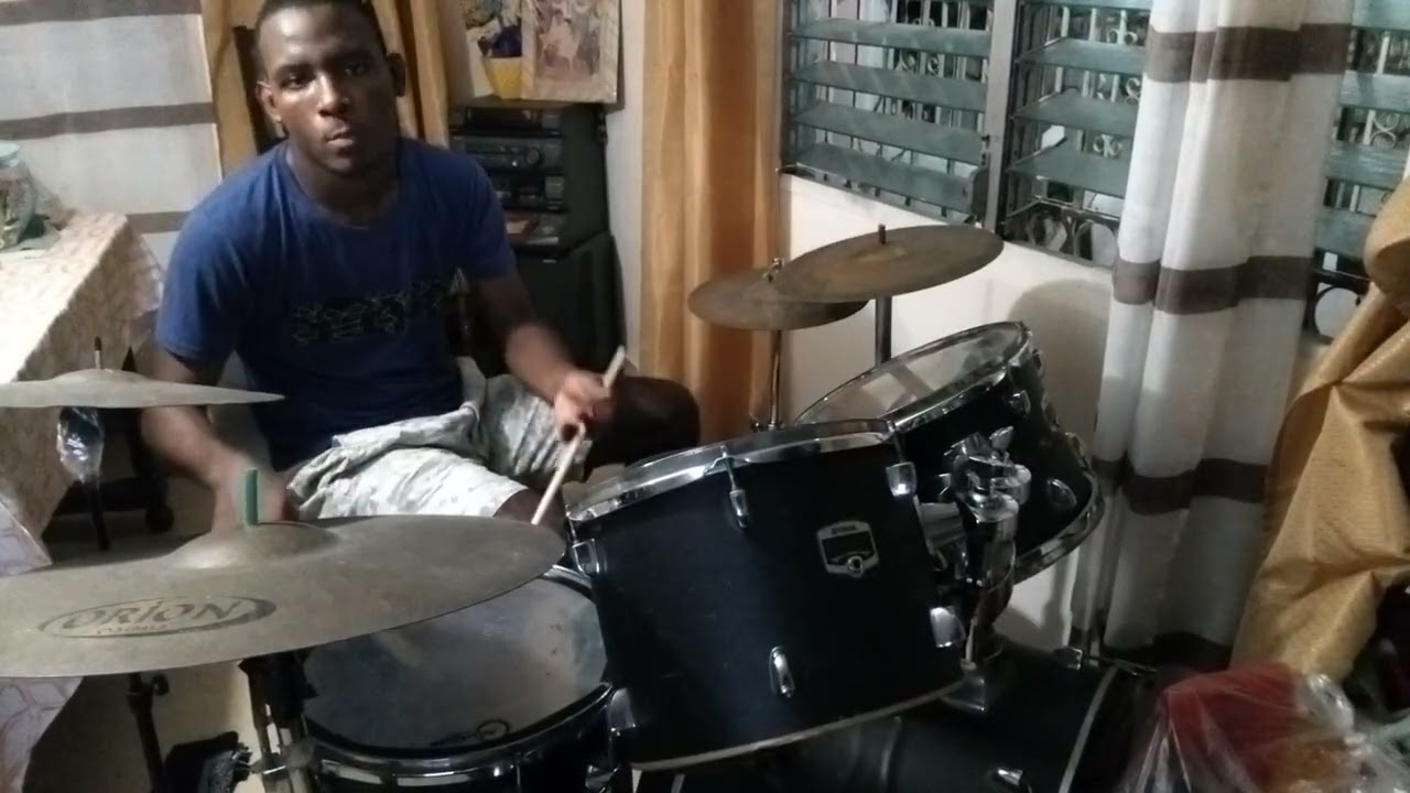 Almendra - A Estos Hombres Tristes - Drum cover chafa