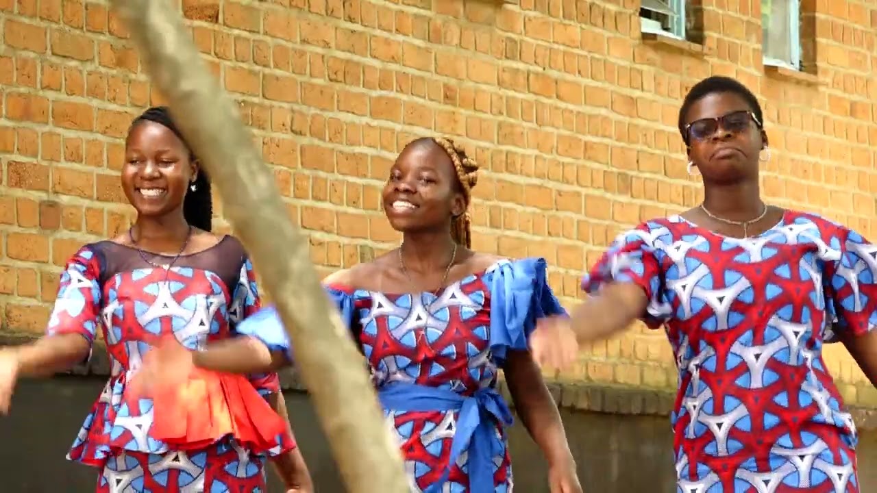 Ave Maria- St. Nicholas English Choir, Chilobwe