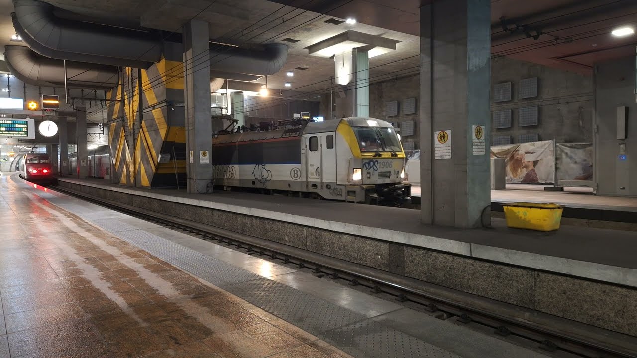 NMBS Eurosprinter + M6 leaving Antwerp Central Station