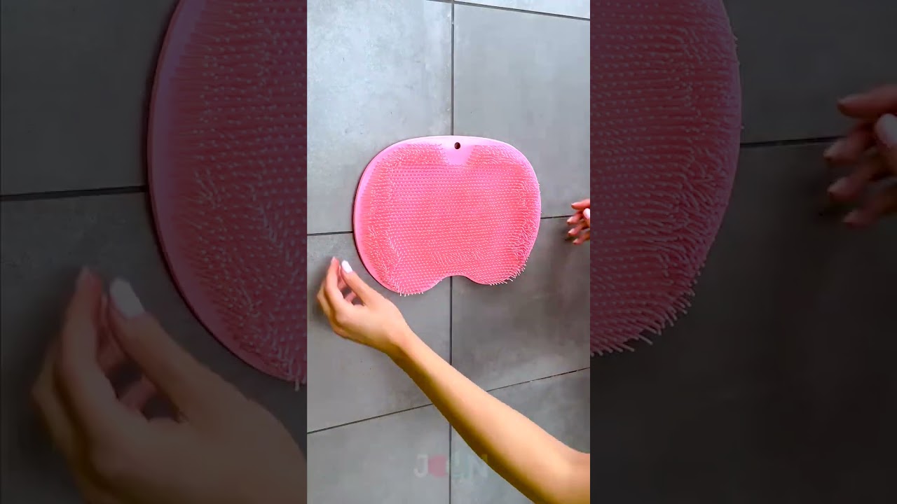 TICKLE ME CLEAN! 🧼✨ | The Ultimate Shower Gadget for a Refreshing Experience 