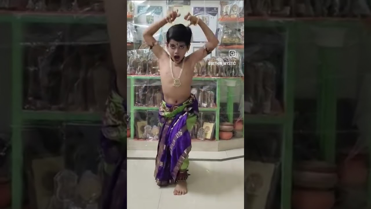 krishnam vande jagadgurum Performed by mithin