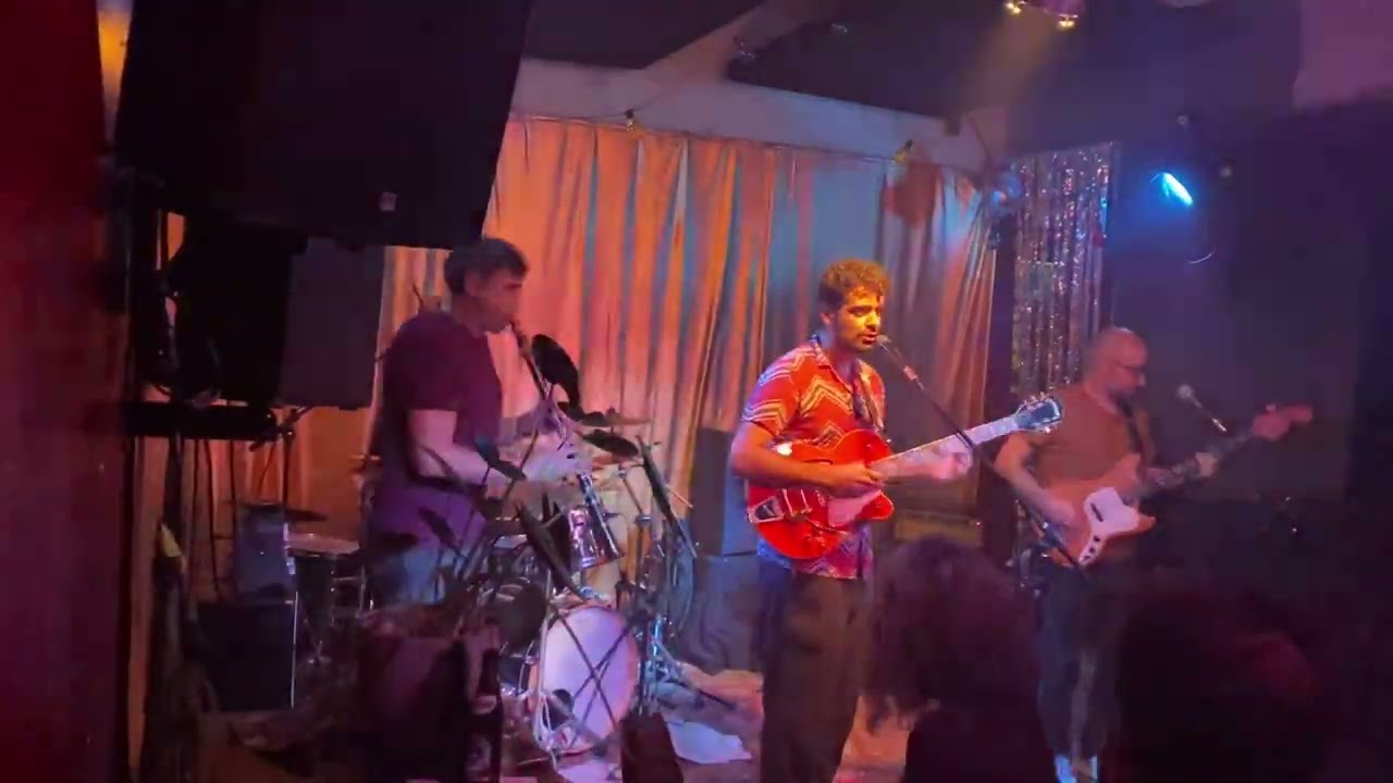 Eskises - Çalıkuşu (Live)