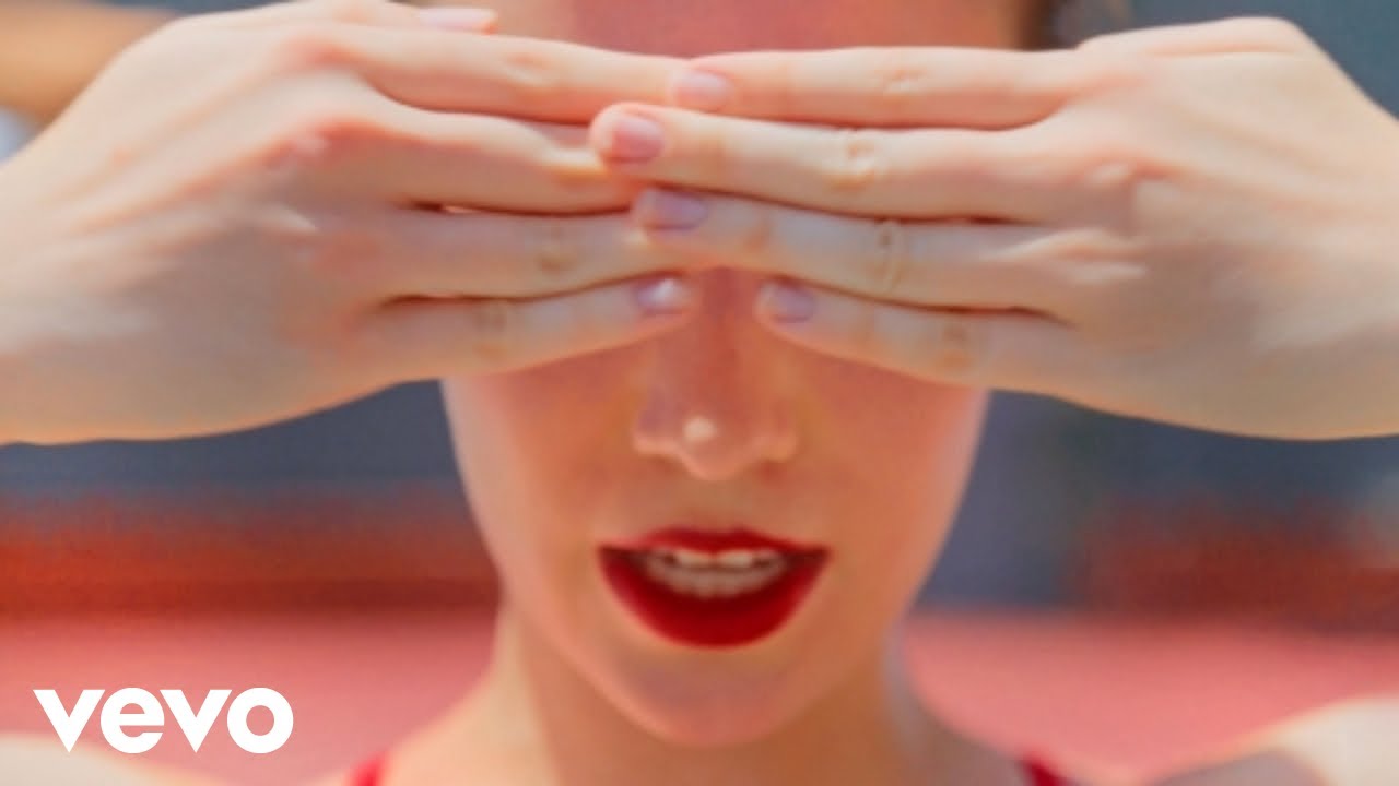 Cyb&egrave;le - She's Got It (Official Video)