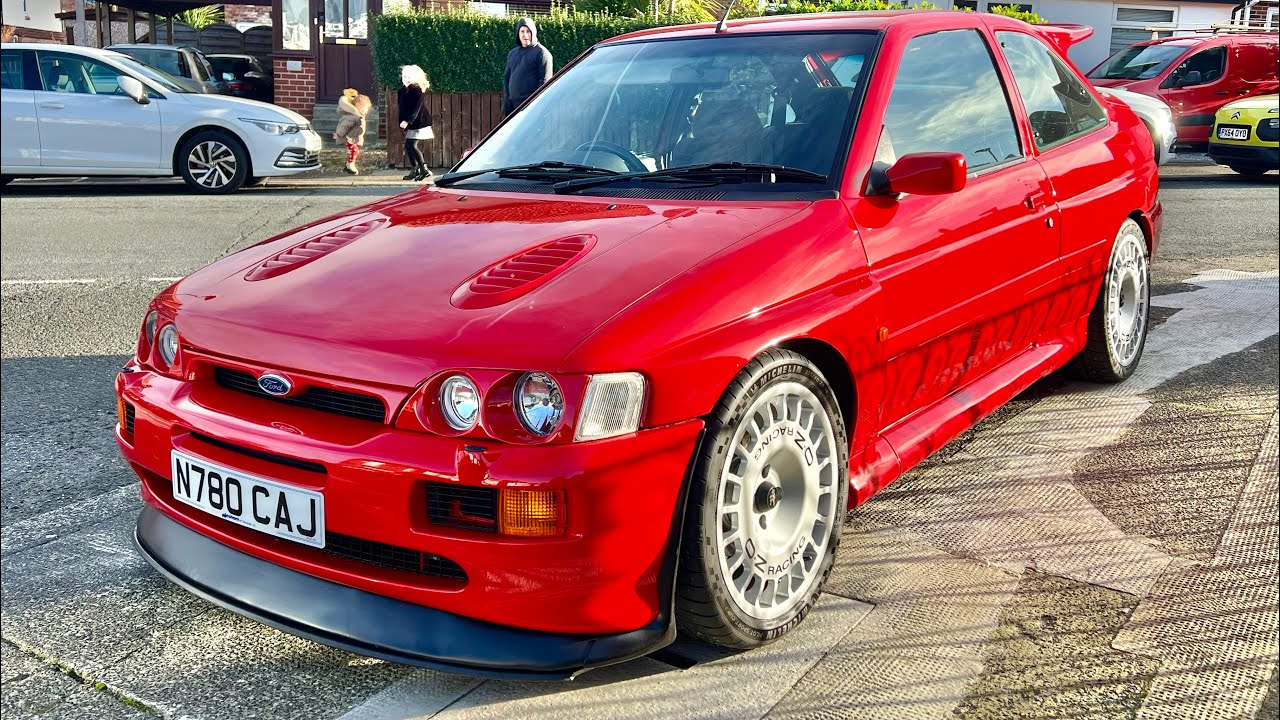 BOLTING MY ESCORT COSWORTH BACK TOGETHER.