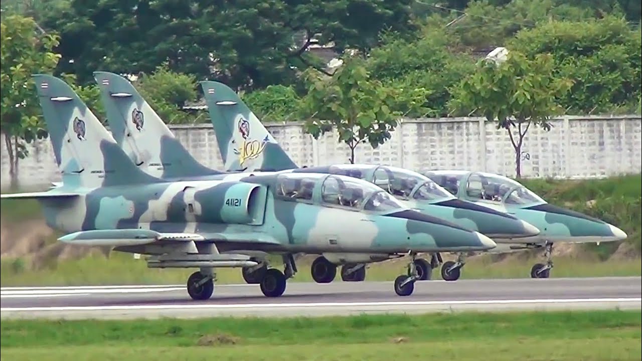 RTAF L-39 Wing41 Take off & Landing 27-07-12