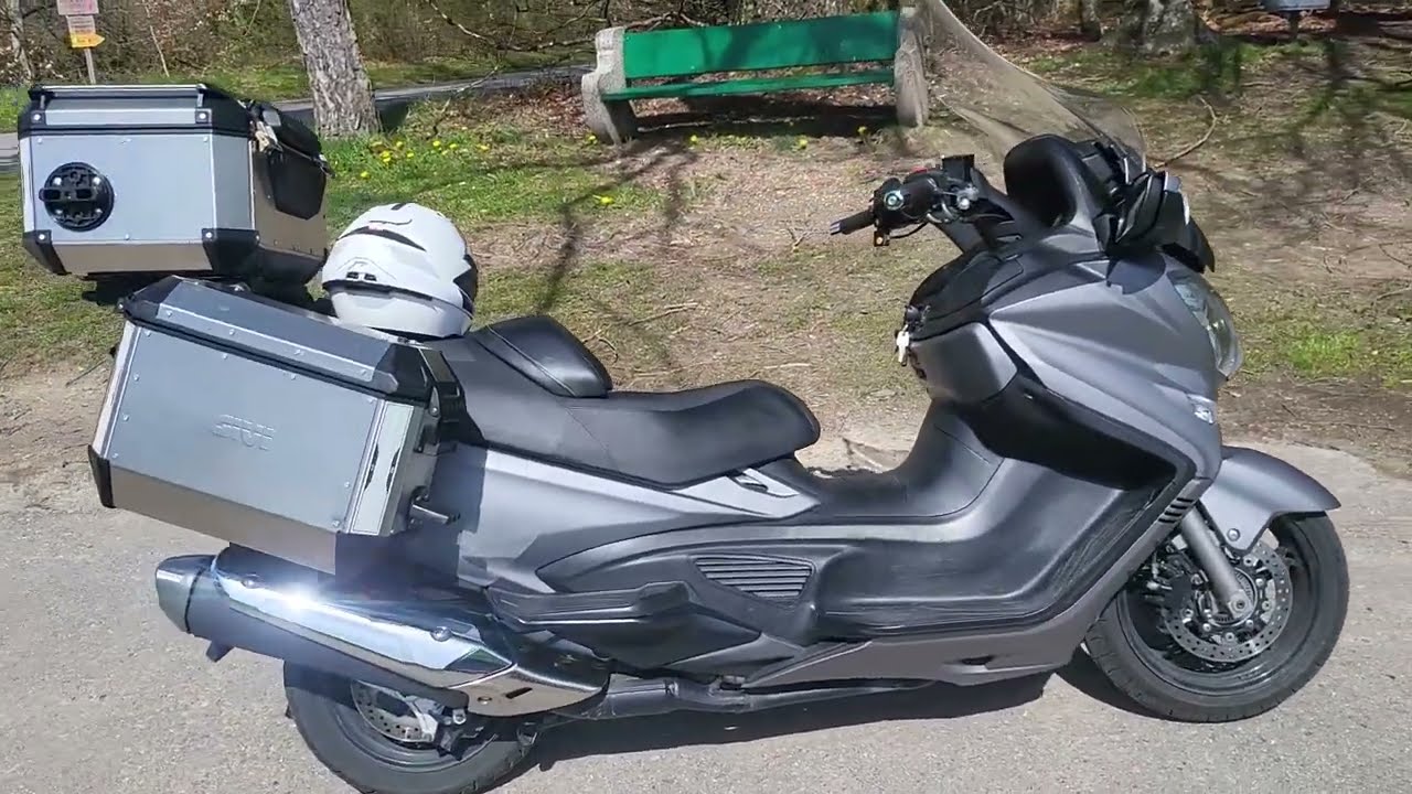 SUZUKI BURGMAN 650 FULL GIVI