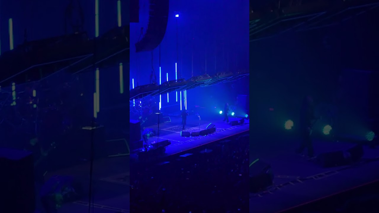 Korn - Blind live 4k Winnipeg Canada Life Center September 25 2025 