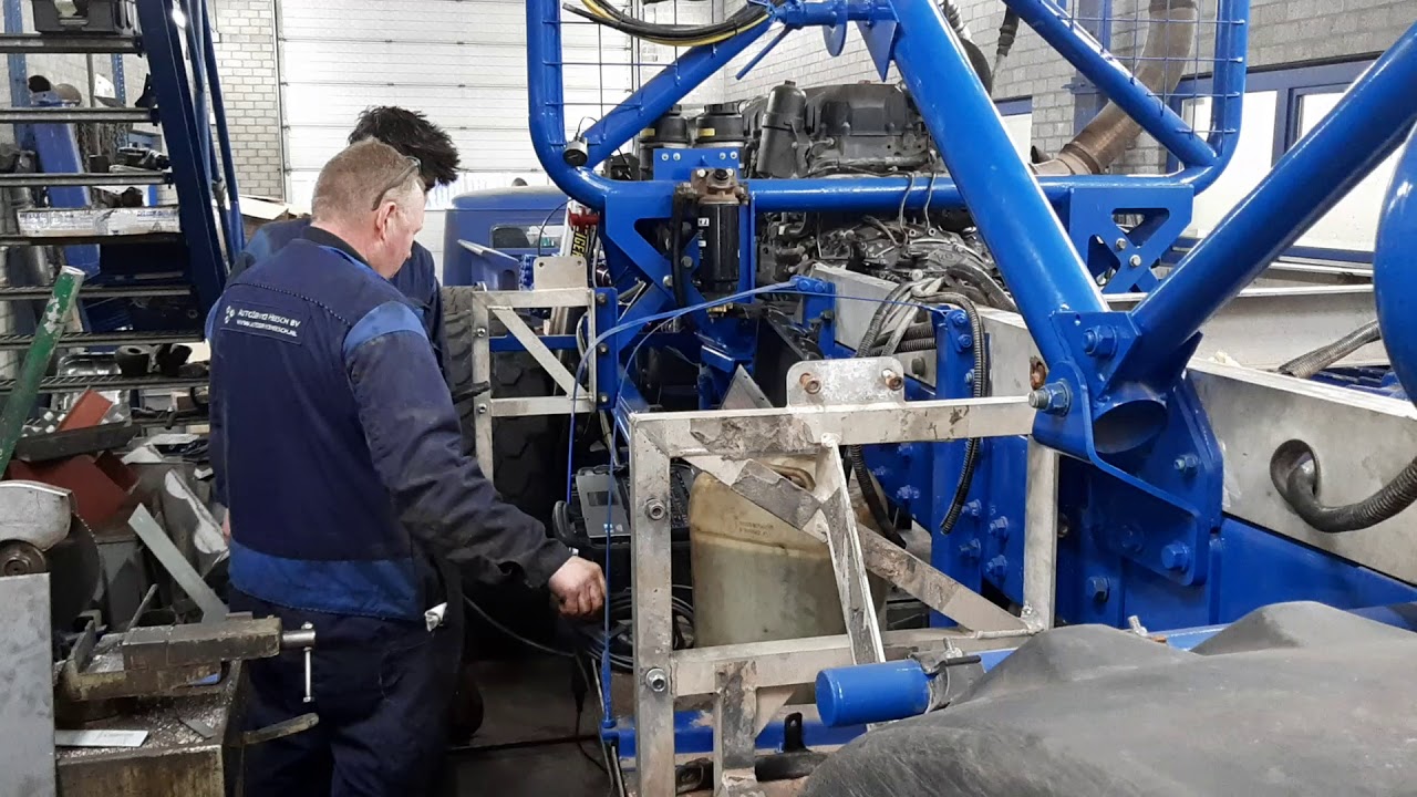 Schoones Dakar Rally Truck up and running during half way build.