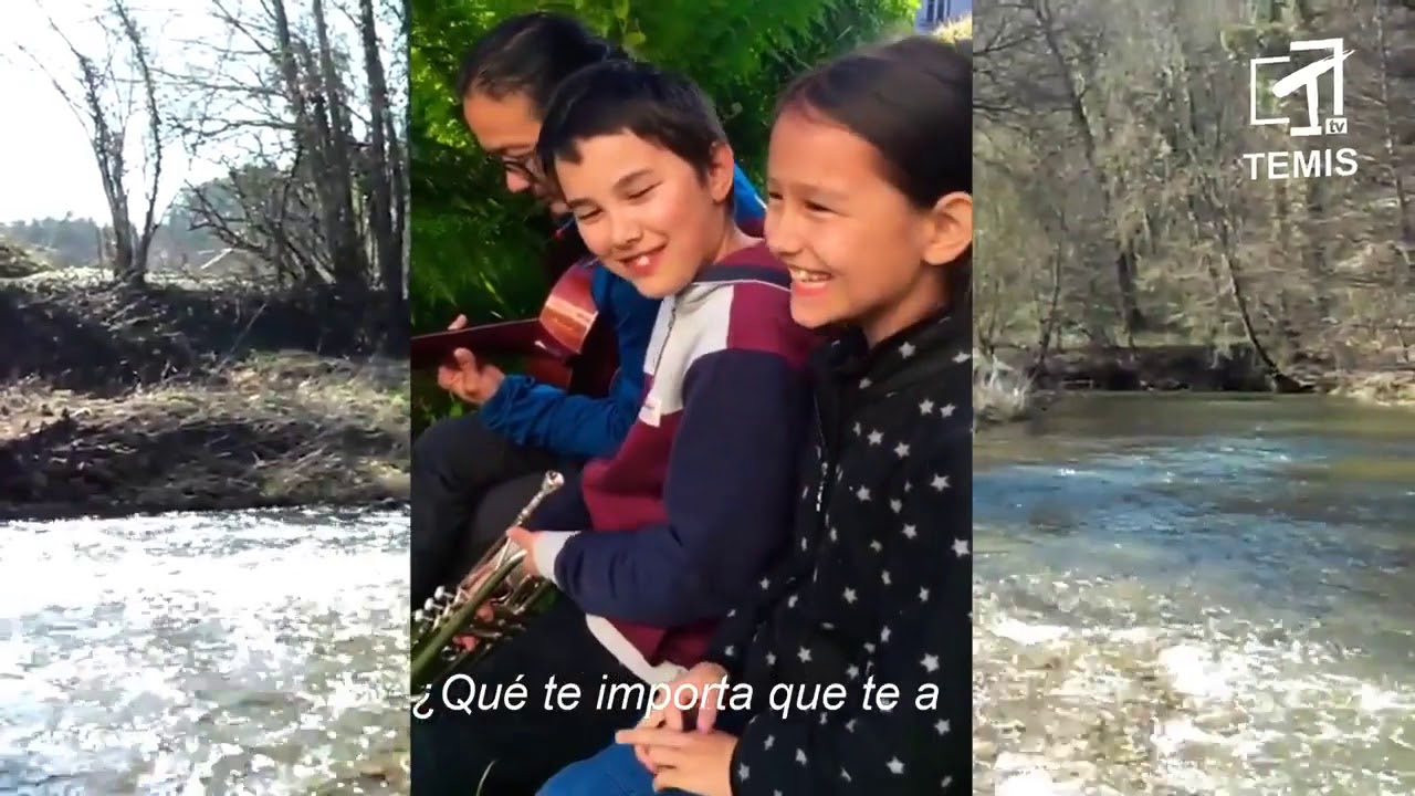 Nora e Isaac, Niños Franceses Cantando 