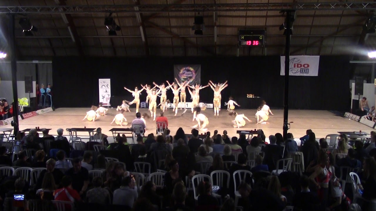 Move2Express Disco Adults Team 2020 - MYMDC
