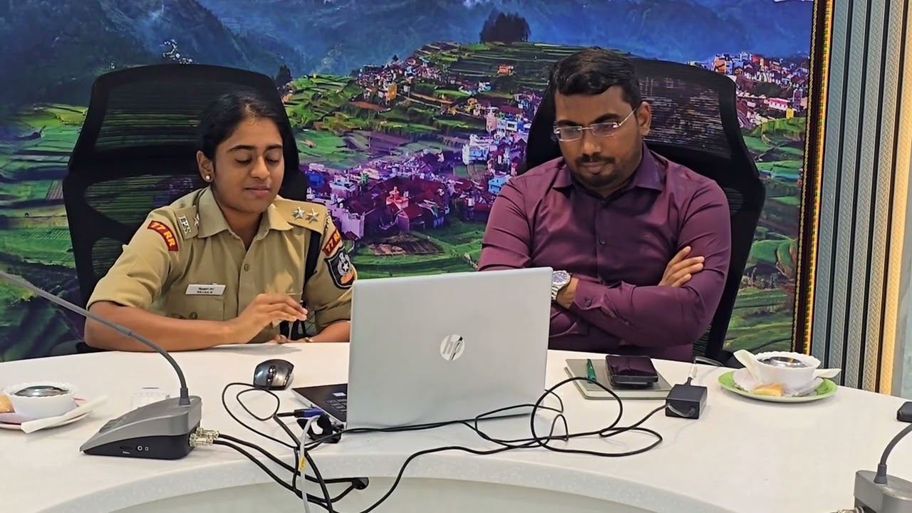 திண்டுக்கல் பொதுத்தேர்வு எழுதும் +2 மாணவ மாணவிகளுக்கு வாழ்த்து கூறிய ஆட்சியர், காவல் கண்காணிப்பாளர்
