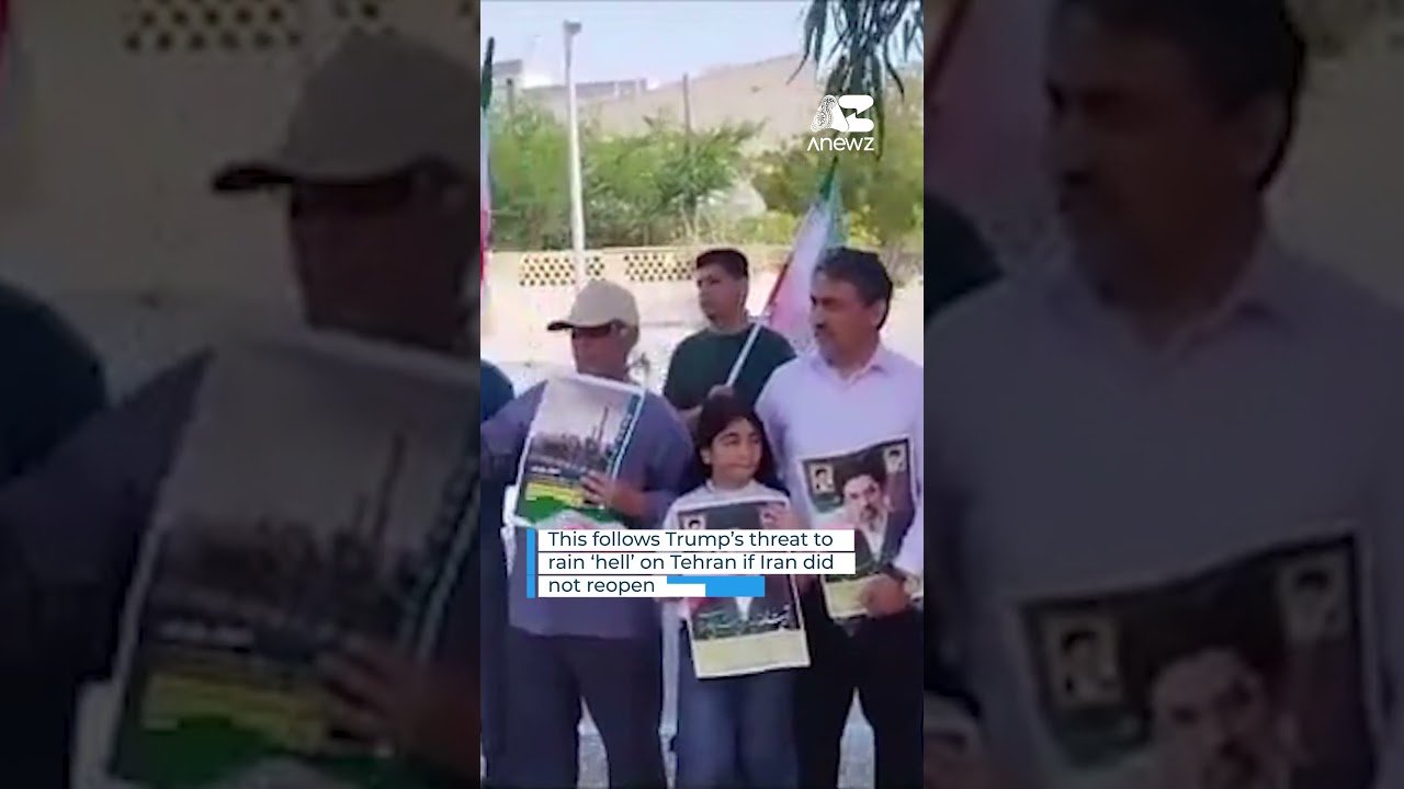 Iran forms human shields after Donald Trump threat