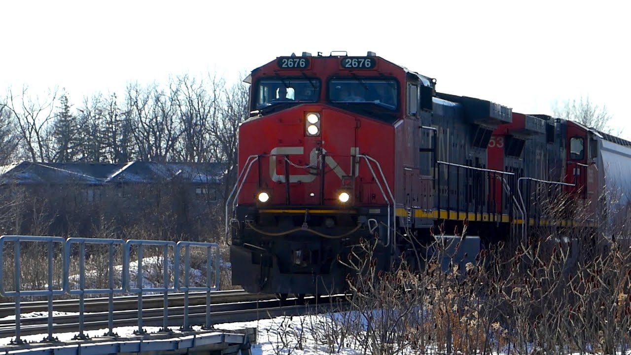 C44-9W duo | CN Train A422 on the Halton sub at MP 25