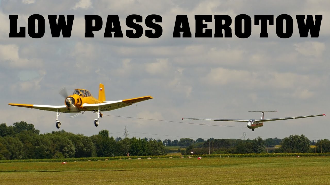 LOW PASS AEROTOW | Zlin Z-37A + glider Let L-23 Super Blanik | Airshow Breclav 2022 | 4K