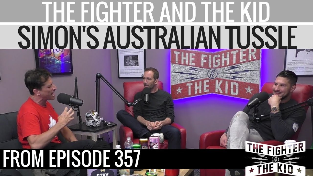 Simon Rex's Australian On Stage Tussle