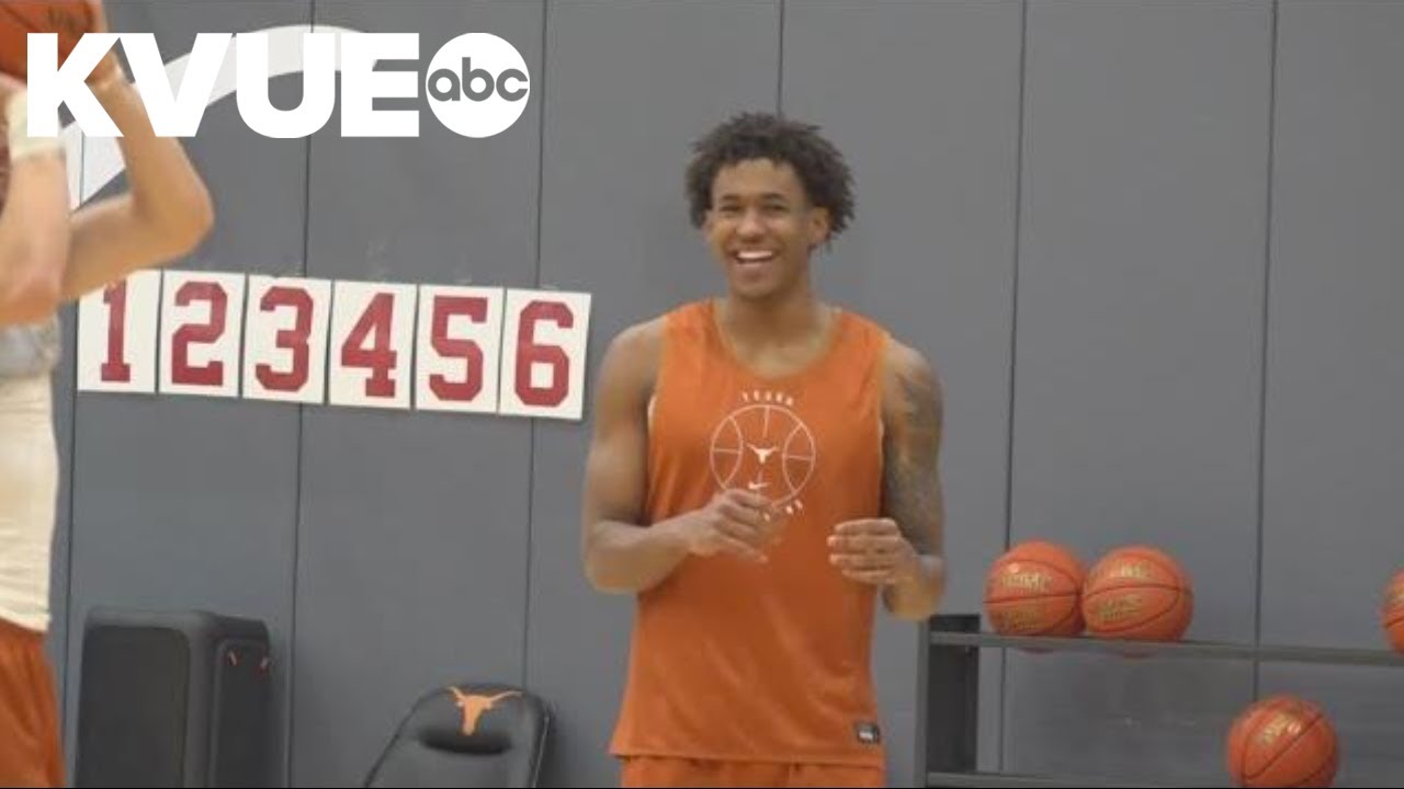 3 questions with Longhorns forward Dailyn Swain