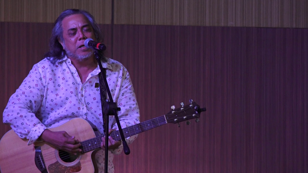 [LIVE] Ramli Sarip - Ku Cari Damai Abadi (Majlis Pelancaran Buku 'Being Abdullah Ahmad Badawi')