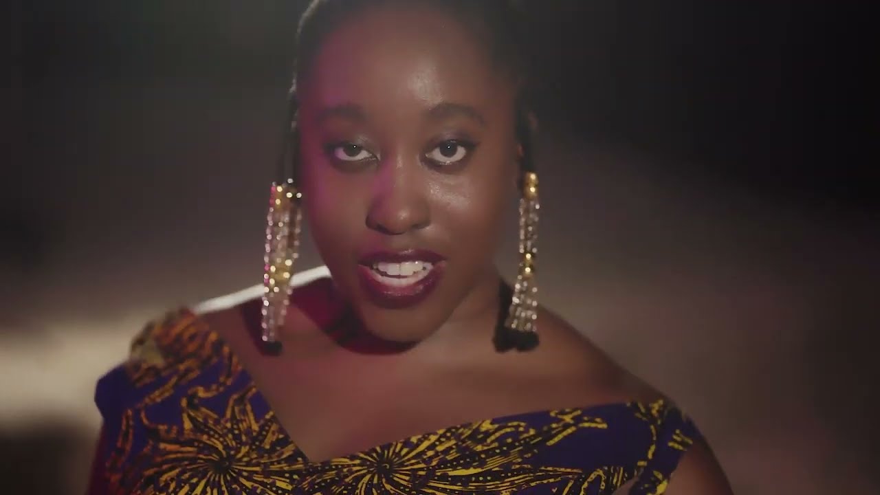 Dr Adaku & Flavour - Egwu Ukwu (Waist Dance) [Visualiser]