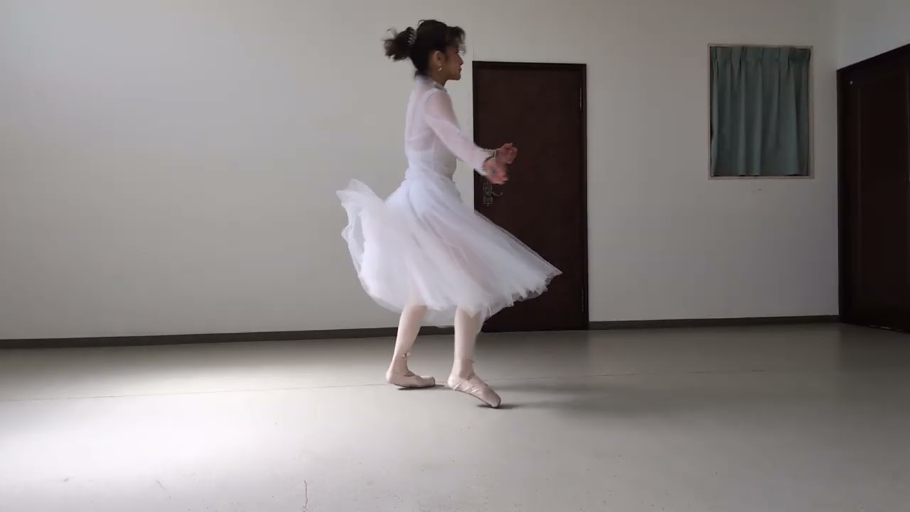 Simda Naoko ballet studio センターポアント