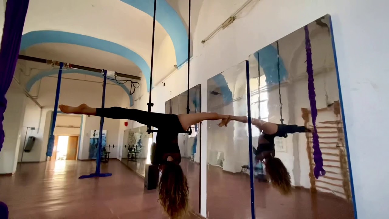 Rossella Monteforte - Trapezio