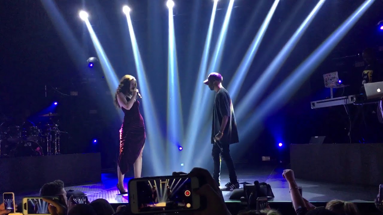 Sabrina Claudio - Belong To You Remix ft. 6LACK [Live Performance]