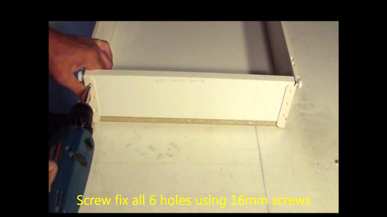 Assembling Metabox Drawers