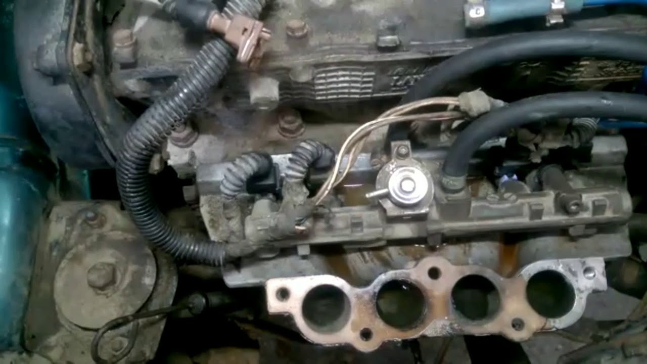 Palio 1.0 motor MPI - Passando gasolina para o cárter.
