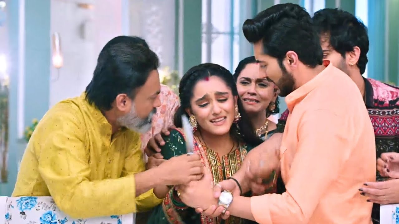 Suhaagan EP 455 Promo: Swara Ne Chodha Naina Ko Uske Ghar, Naina Ne Ki Apni Jaan Dene Ki Koshish