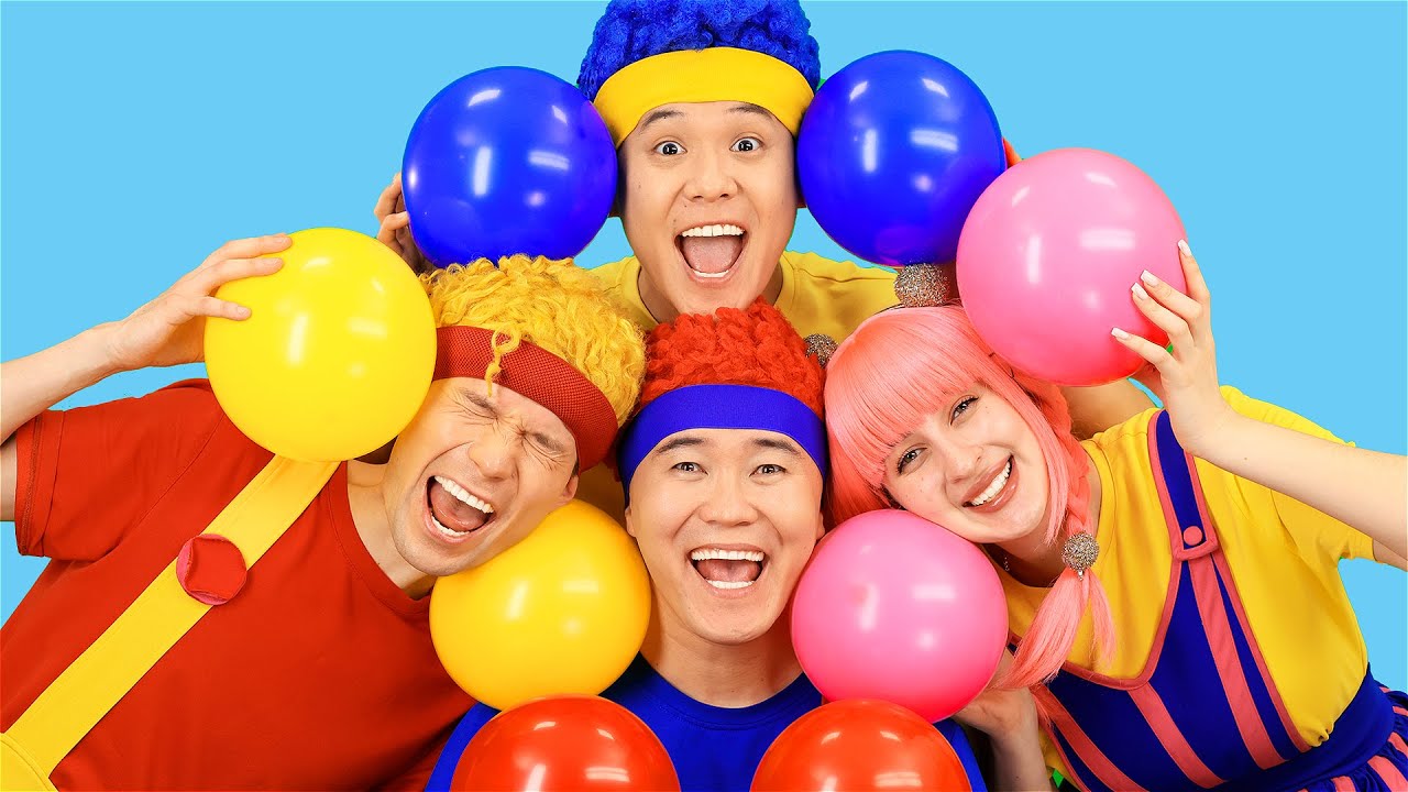 Clap, Clap, Cha-Cha-Cha Avec Lya-Lya, Boom-Boom et Chicky | D Billions Chansons pour B&eacute;b&eacute;