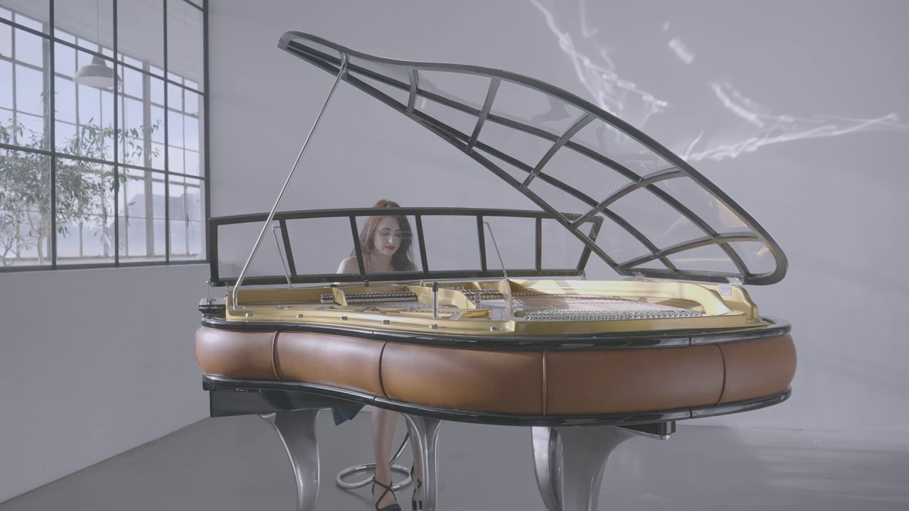 Alice Thompson - Composer plays the Poul Henningsen designed PH Grand Piano