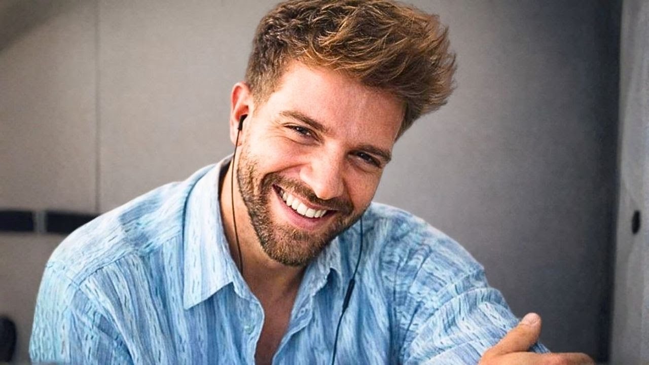 AMOR QUE SIGUE DE PIE SIN VOLVER - EL ESTILO DE PABLO ALBORÁN