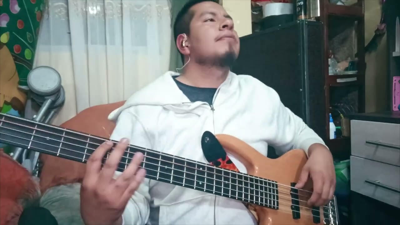 Una novela - Los del Río bass
