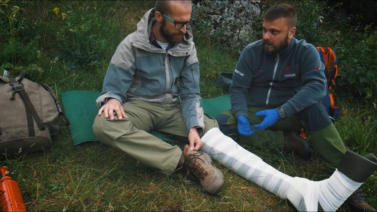 Złamana noga w terenie - Pierwsza pomoc na szlaku. Część 2/3
