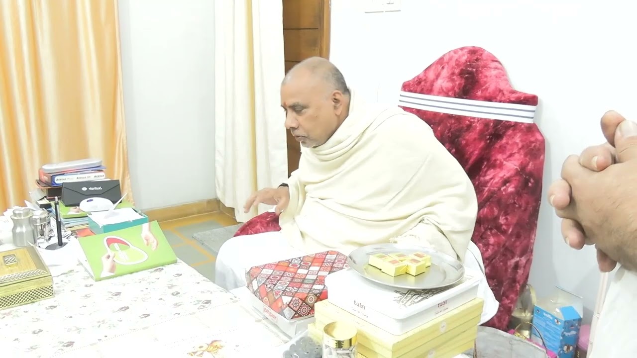 मुख्यमंत्री विष्णु देव साय पहुंचे अघोर आश्रम बनोरा, प्रदेश वासियों के लिए मांगा खुशहाली का आशीर्वाद.